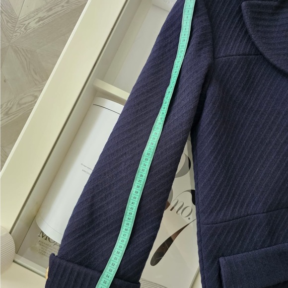 Chanel Wool Navy coat - Picture 8 of 15